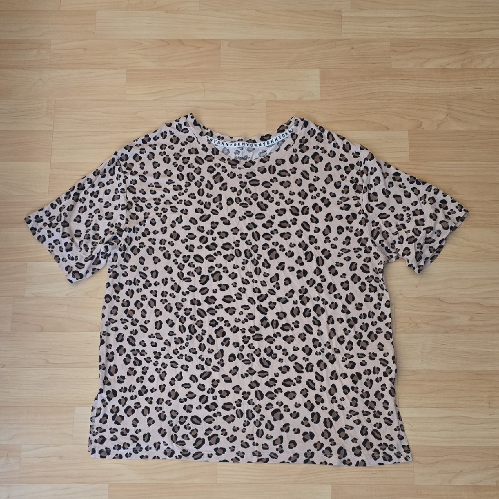 DKNY Beige and Black Leopard-Print Tee Short Sleeves 95% Viscose Size S